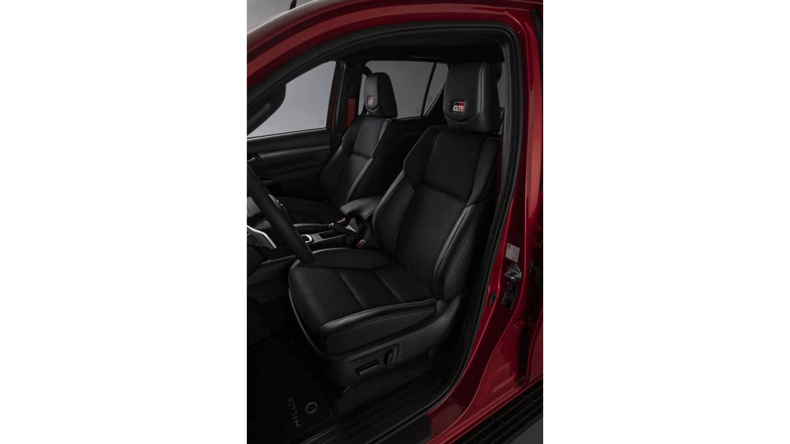 Πρεμιέρα για το Toyota Hilux GR Sport II